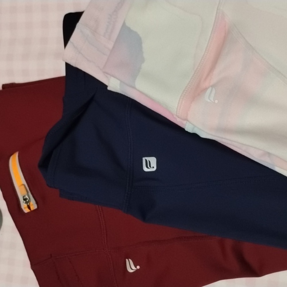 All 3 fabletics leggings